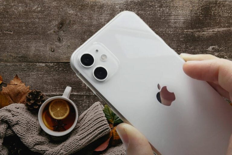 What Are The Camera Specs On Apple iPhone 11